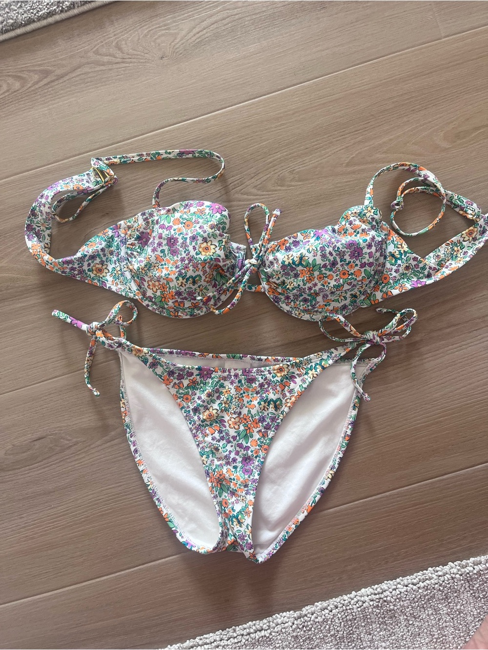 Xhilaration Floral Tie-Side Bikini Set in Multicolor